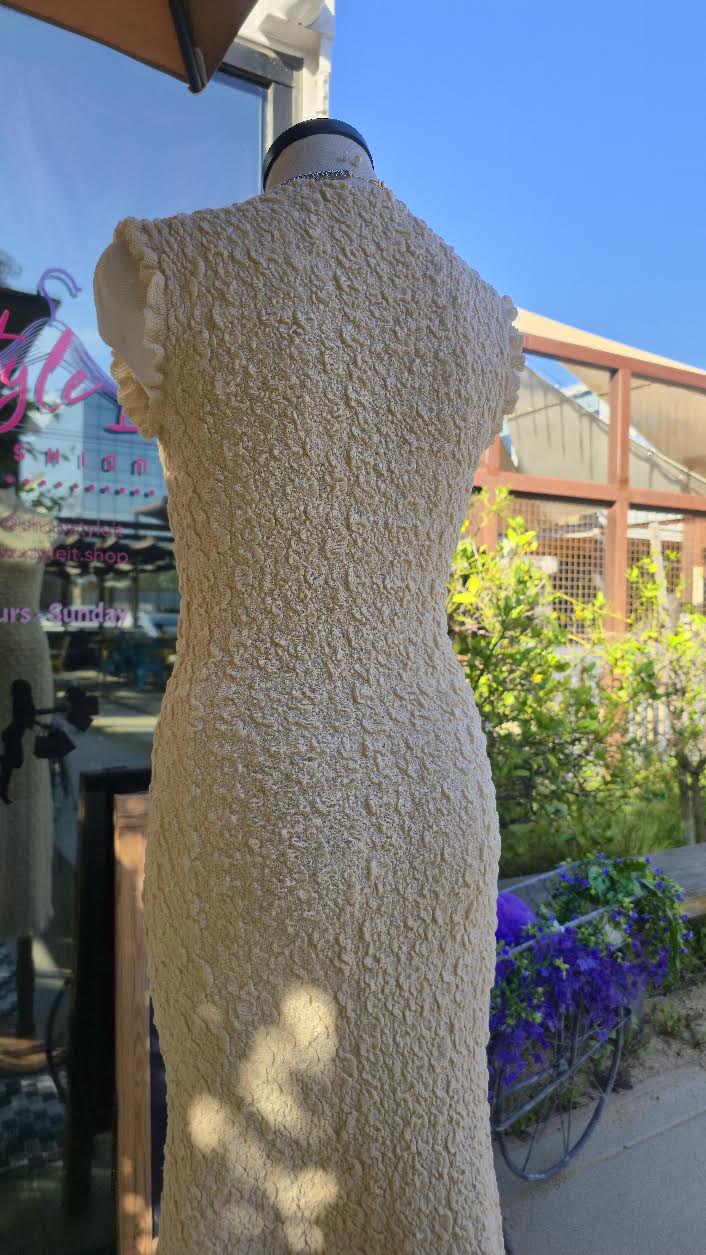 Creme Midi Cloud Dress